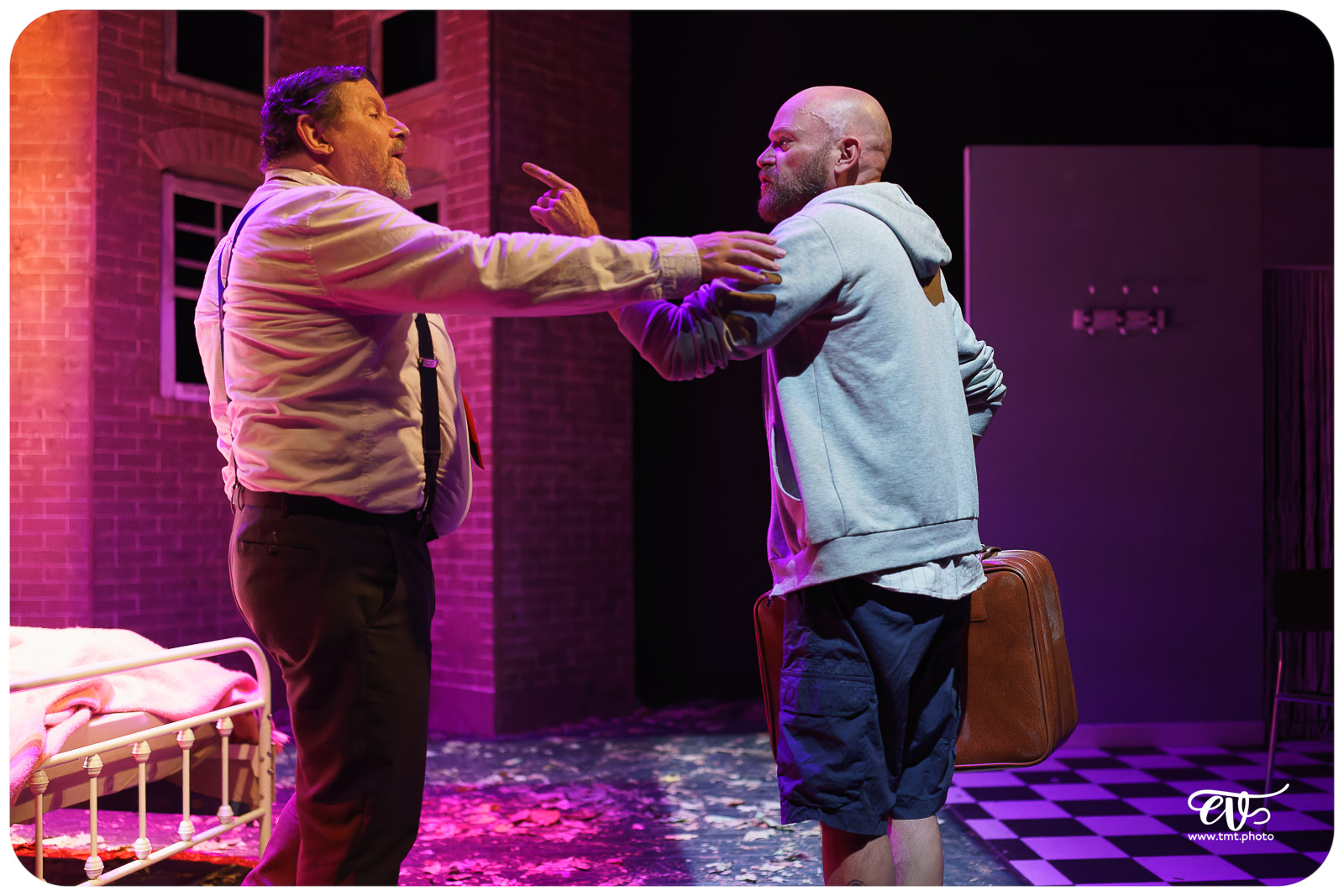 MORT D'UN COMMIS VOYAGEUR (CIE LA CLAQUE)